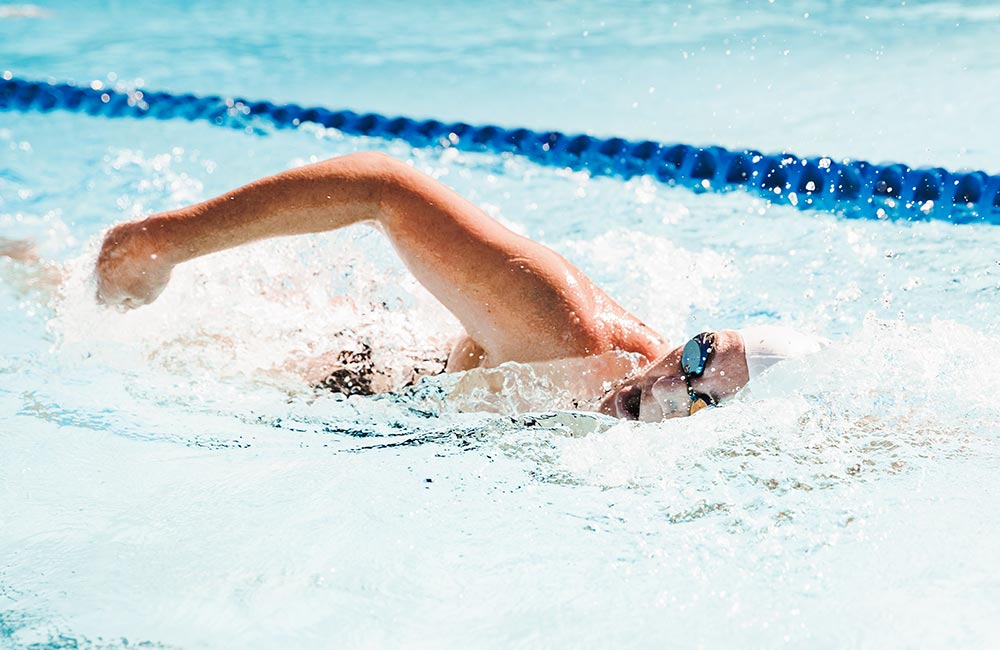 Swimming at Swell Clubs